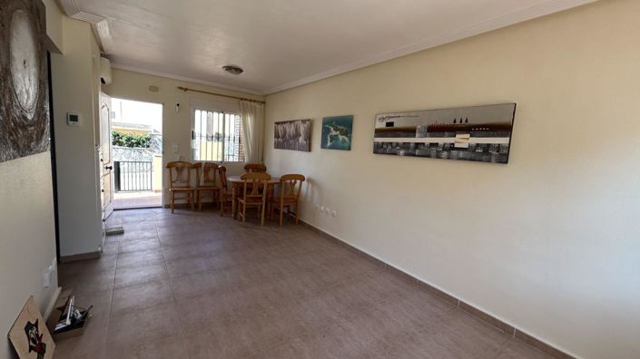 Image No.4-2 Bed Property for sale