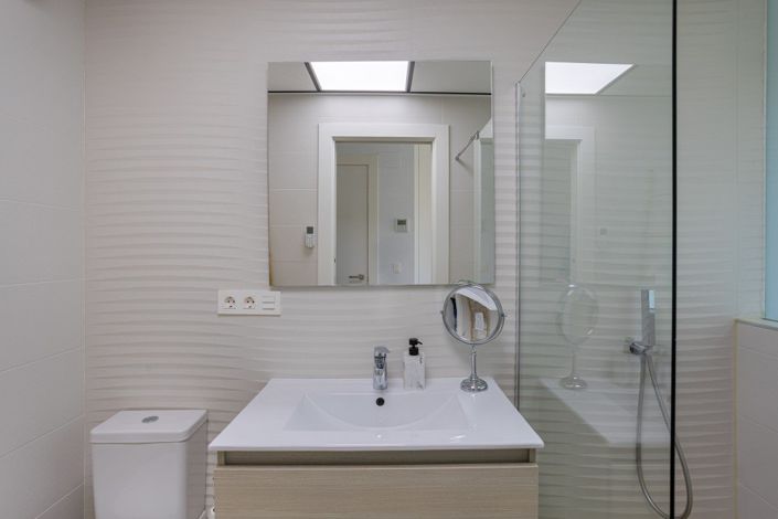 Image No.4-3 Bed Property for sale