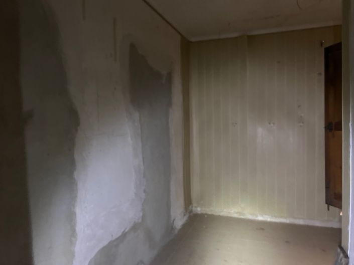 Image No.15-1 Bed Property for sale