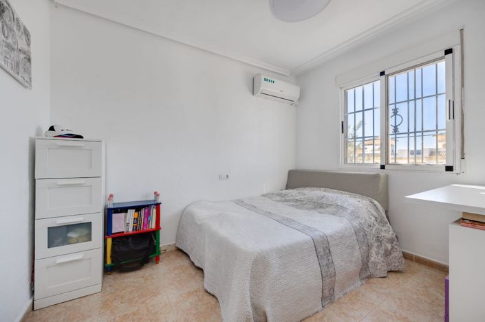 Image No.7-3 Bed Property for sale