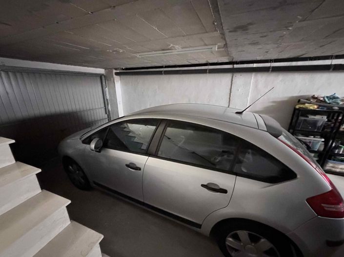 Image No.33-3 Bed Property for sale