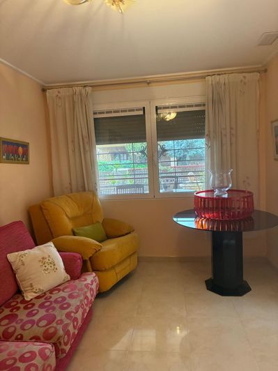 Image No.10-3 Bed Property for sale