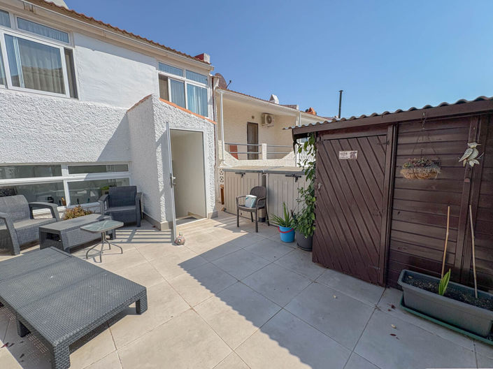 Image No.15-3 Bed Property for sale