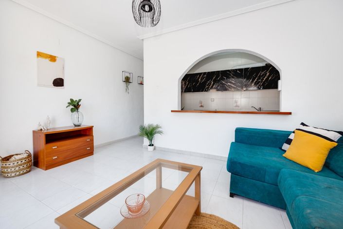 Image No.3-Propriété de 4 chambres à vendre à Torrevieja