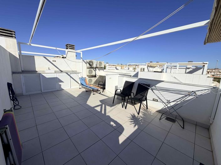 Image No.29-3 Bed Property for sale