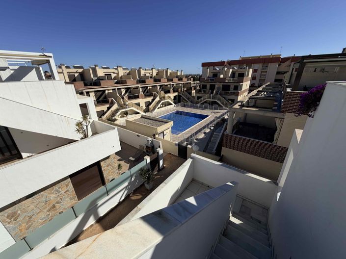 Image No.31-3 Bed Property for sale