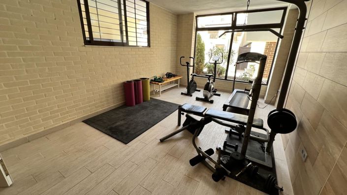 Image No.38-3 Bed Property for sale