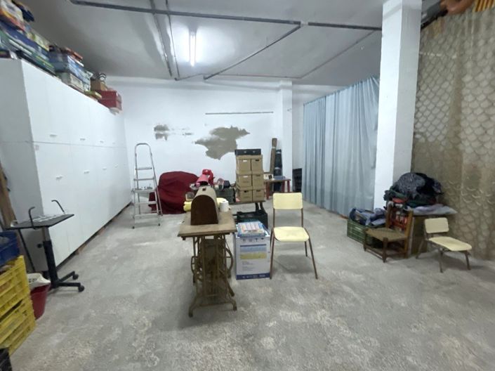 Image No.3-5 Bed Property for sale