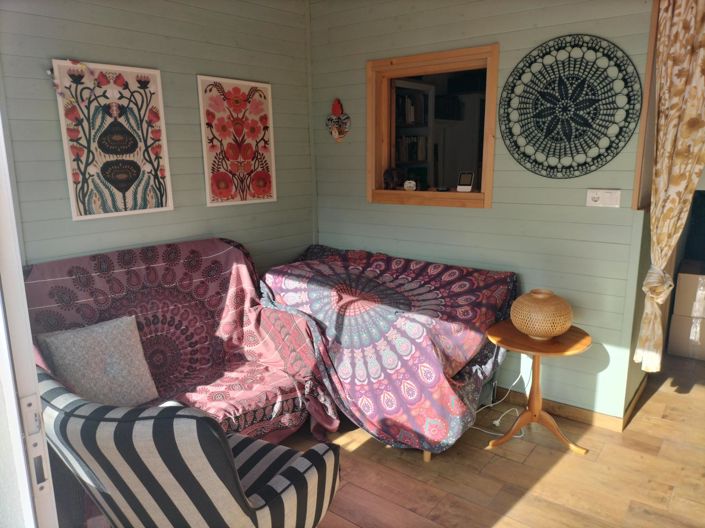 Image No.18-3 Bed Property for sale