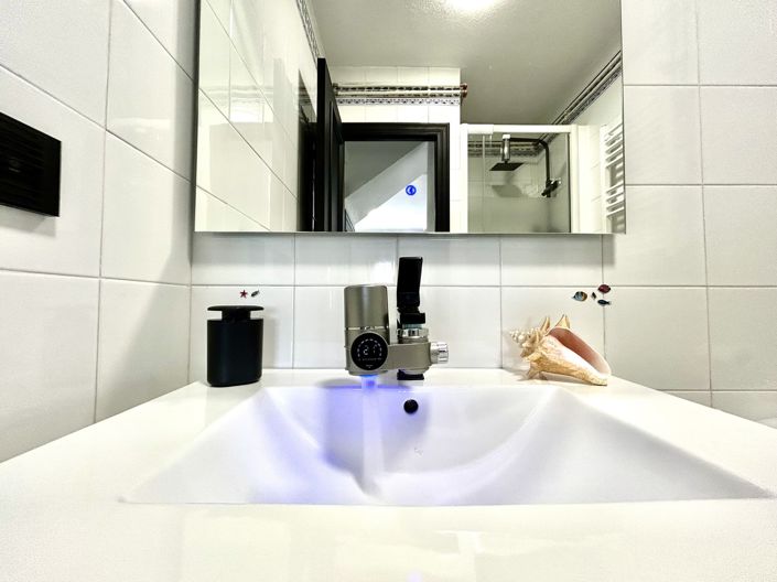 Image No.37-2 Bed Property for sale