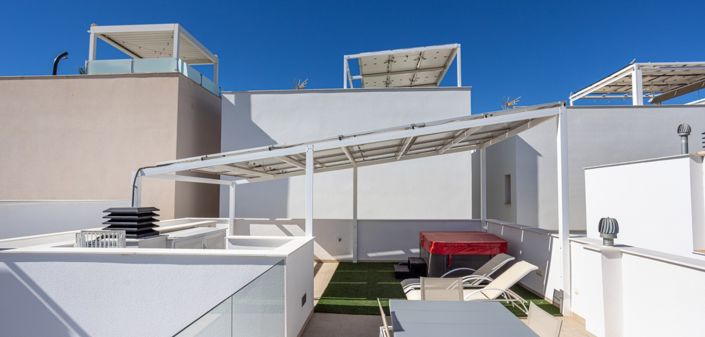 Image No.30-3 Bed Property for sale