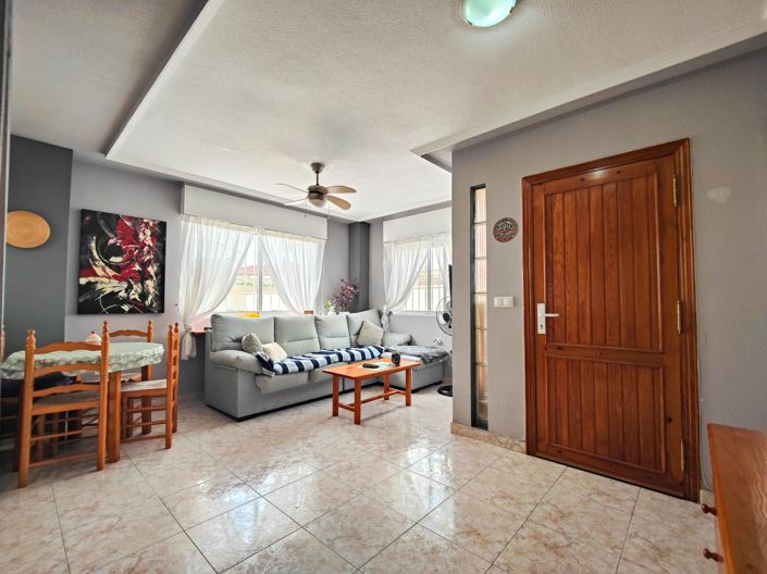 Image No.14-3 Bed Property for sale