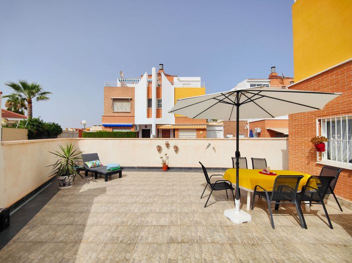 Image No.7-3 Bed Property for sale