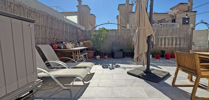 Image No.31-2 Bed Property for sale