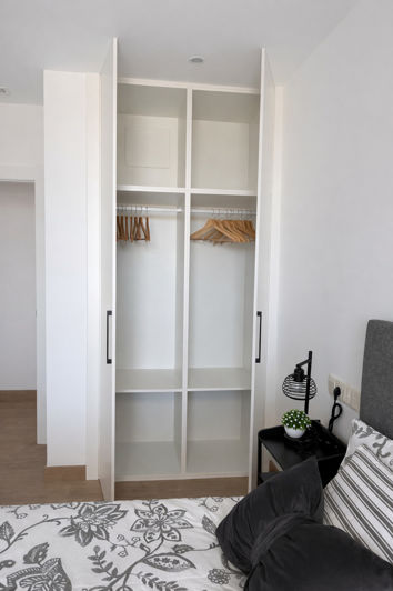 Image No.19-3 Bed Property for sale