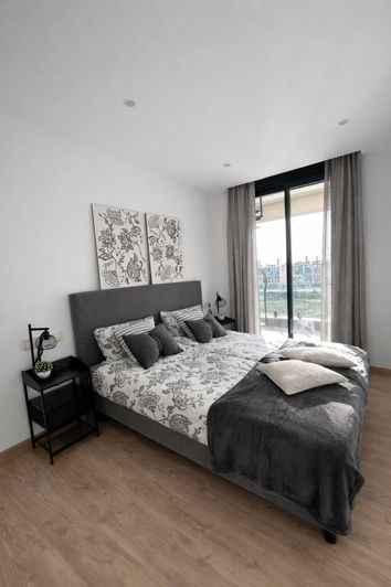 Image No.25-3 Bed Property for sale