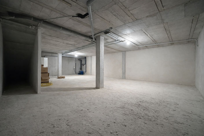 Image No.33-3 Bed Property for sale