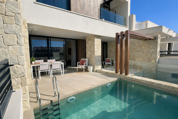 Image No.5-3 Bed Property for sale