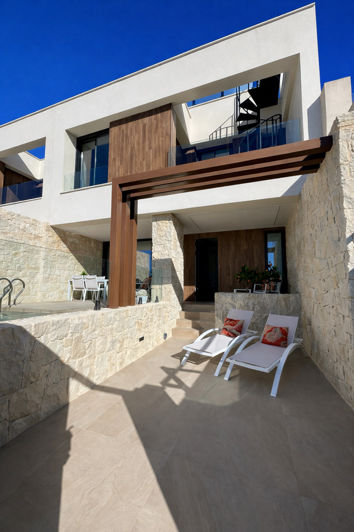 Image No.6-3 Bed Property for sale