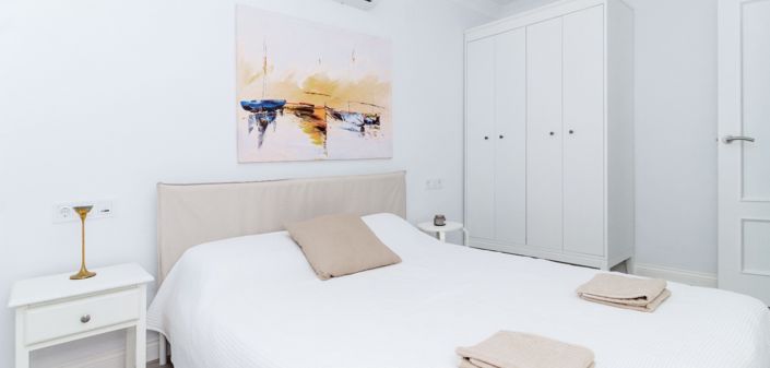 Image No.23-3 Bed Property for sale