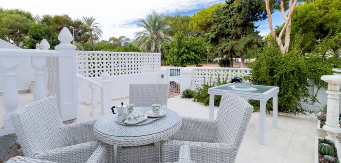 Image No.24-3 Bed Property for sale