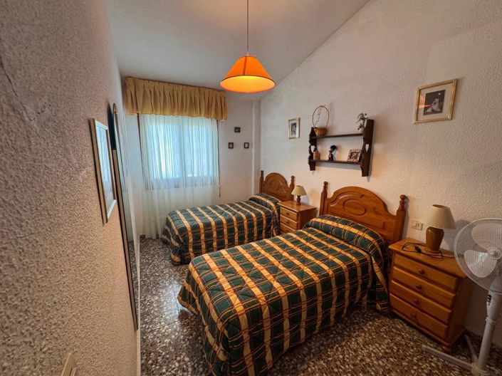 Image No.16-3 Bed Property for sale