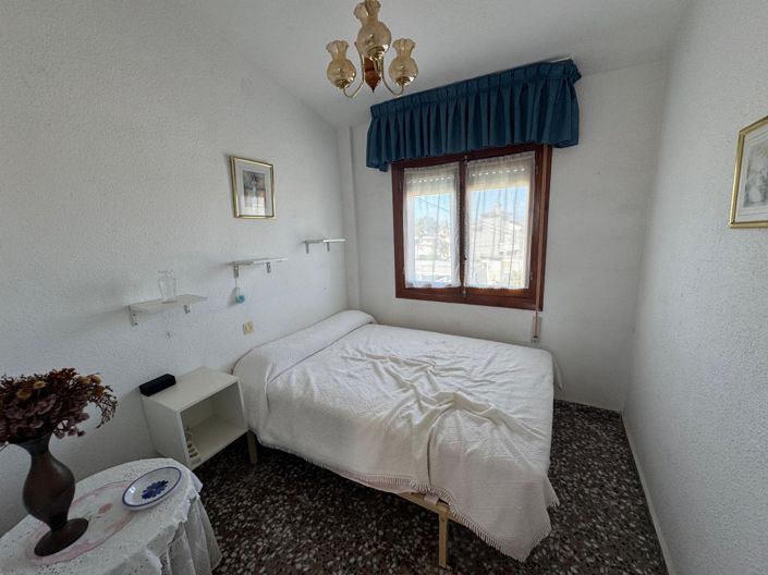 Image No.18-3 Bed Property for sale