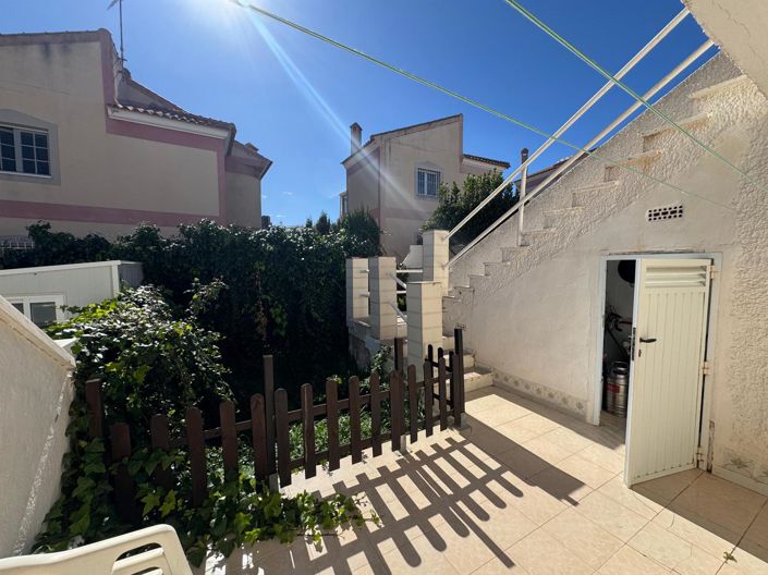 Image No.35-3 Bed Property for sale