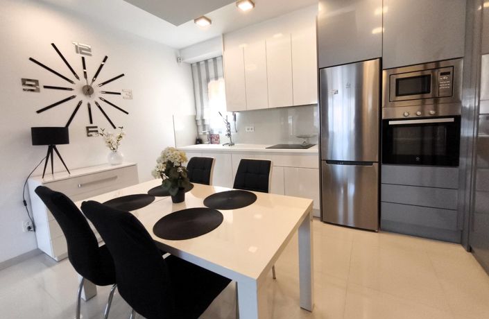 Image No.12-2 Bed Apartment for sale