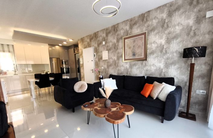 Image No.19-2 Bed Apartment for sale