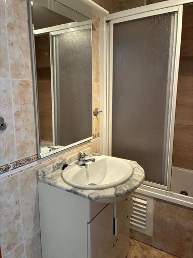 Image No.24-3 Bed Apartment for sale