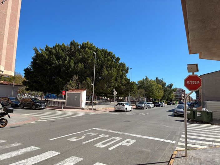 Image No.36-3 Bed Apartment for sale