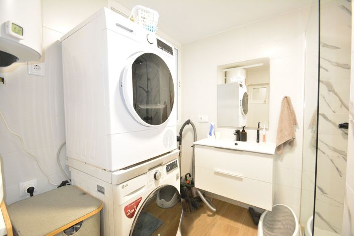 Image No.11-3 Bed Apartment for sale