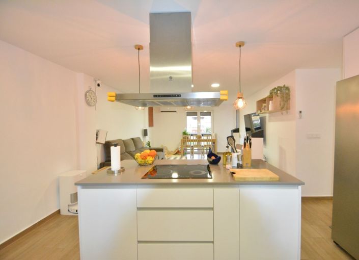 Image No.9-3 Bed Apartment for sale