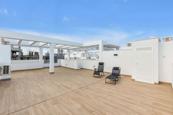 Image No.26-2 Bed Apartment for sale
