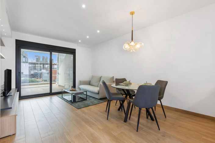 Image No.4-2 Bed Apartment for sale