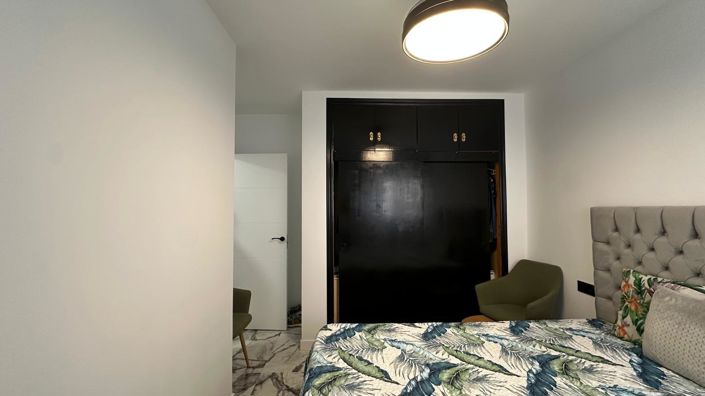 Image No.30-3 Bed Apartment for sale