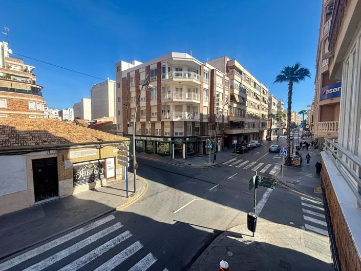 Image No.24-Appartement de 2 chambres à vendre à Torrevieja