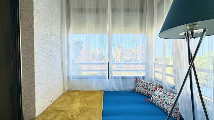Image No.20-1 Bed Apartment for sale