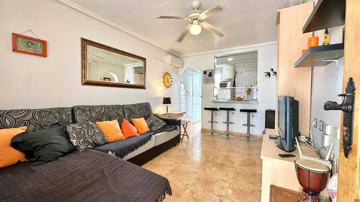 Image No.4-Appartement de 2 chambres à vendre à Torrevieja