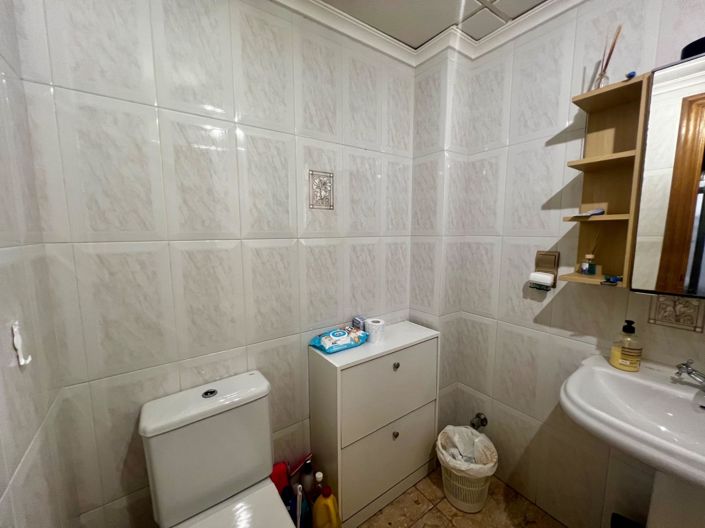 Image No.12-4 Bed Apartment for sale