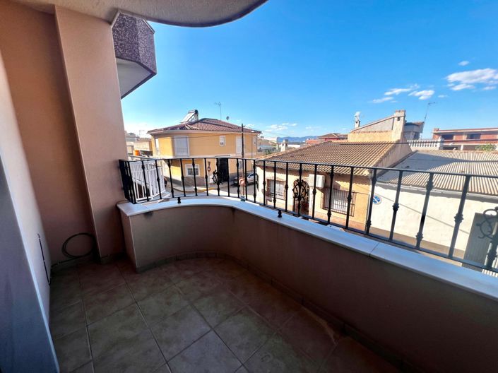 Image No.20-4 Bed Apartment for sale