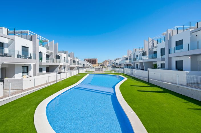 Image No.26-2 Bed Apartment for sale