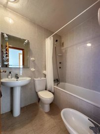 o1j6akqtrh1nuj15no11t8138gr0d31