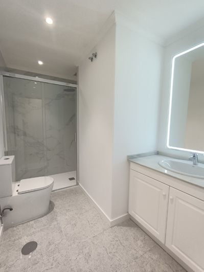 Image No.32-2 Bed Apartment for sale