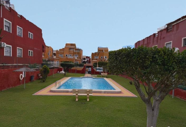 Image No.21-2 Bed Apartment for sale