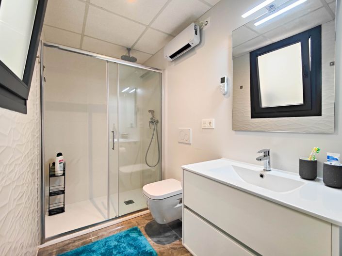 Image No.29-2 Bed Apartment for sale