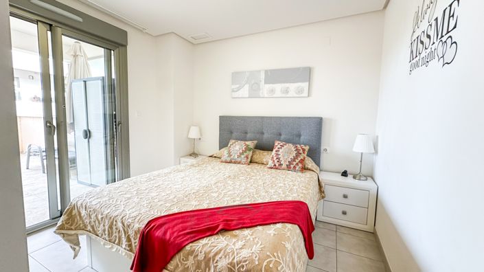 Image No.12-2 Bed Apartment for sale