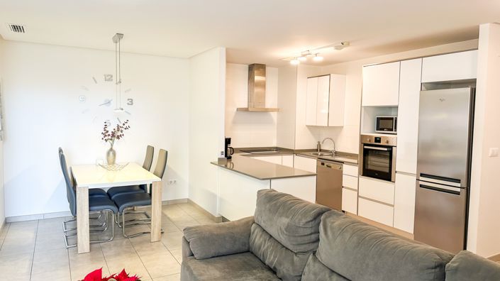 Image No.15-2 Bed Apartment for sale