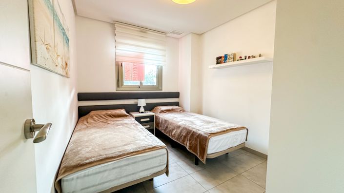 Image No.19-2 Bed Apartment for sale